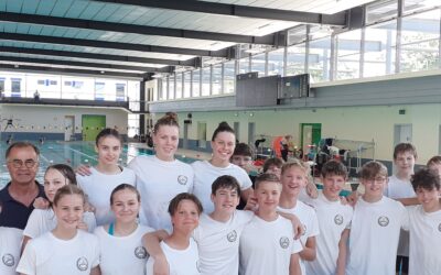 Schwimmer des Norbert-Gymnasiums werden überlegen Landesmeister